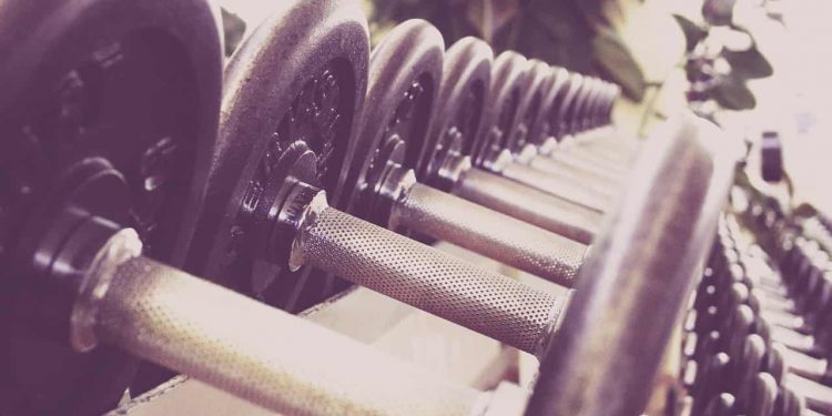Maximera dina biceps med effektiva övningar för träningsvärk